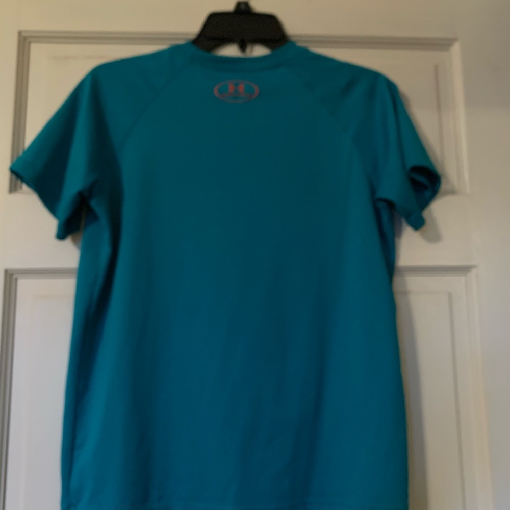 Under Armour Loose Fit